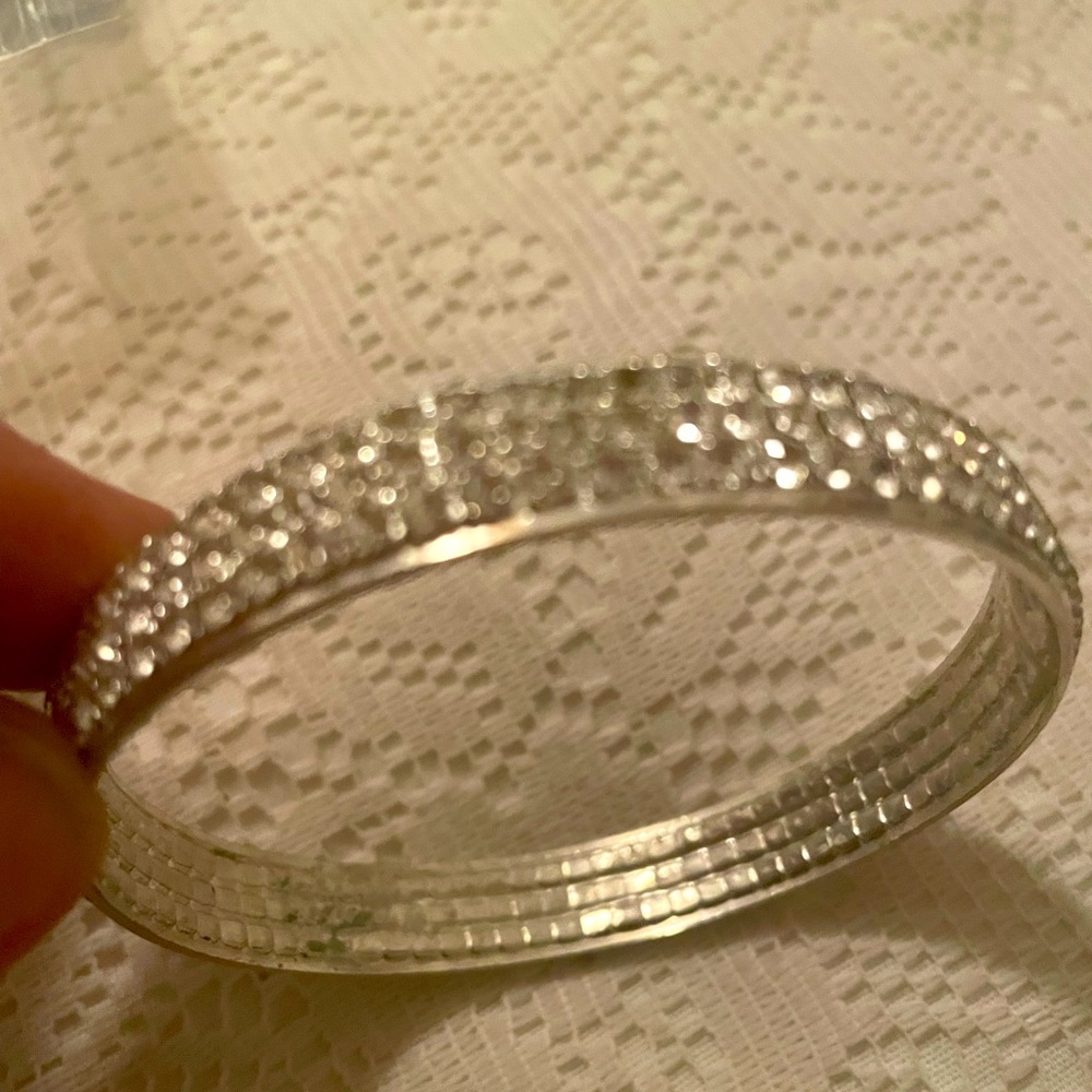 Rhinestone bangle bracelet